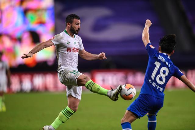 土媒：穆帅致电C罗，询问他是否有意来费内巴切